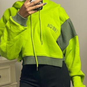 Cropped Hoodie